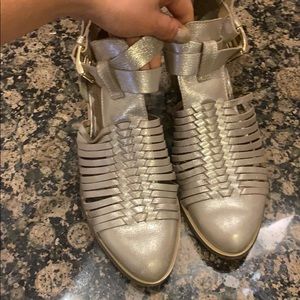 House of Harlow ankle strap sandals sz10/40